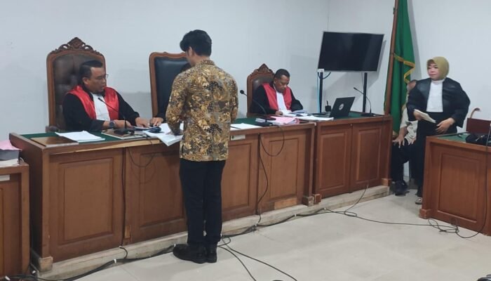 Ahli Auditor Bingung dengan Hitungannya Sendiri, Kerugian Negara LRT Dihitung Ulang Pakai Kalkulator HP