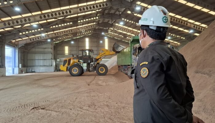 Awali Tahun Baru dengan Ekspor Fantastis di Perbatasan Indonesia – Malaysia Nanga Badau Kapuas Hulu 