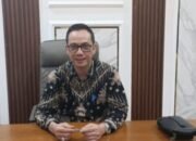 Kadin PUTR PALI Angkat Bicara Terkait Proyek Tanpa Papan Informasi dan Dikerjakan dengan Cangkul