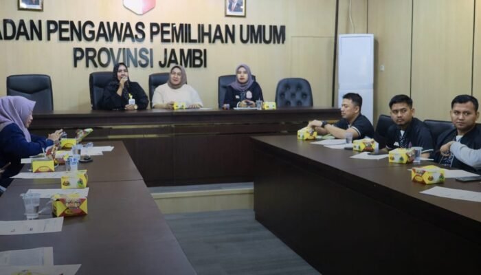 Perkuat Tata Kelola Keuangan, Bawaslu Jambi Gandeng BSI Gelar Literasi Keuangan Syariah
