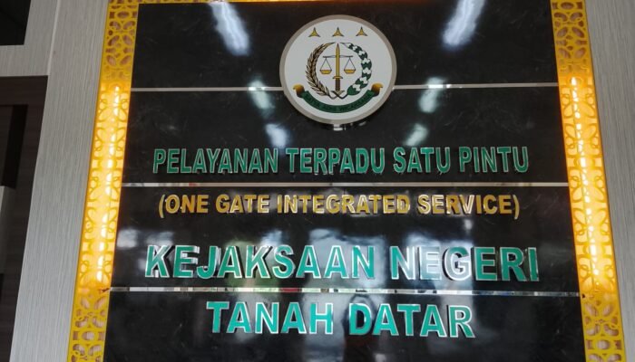 Kejari Tanah Datar Tancap Gas, Lima Anggota DPRD Diperiksa