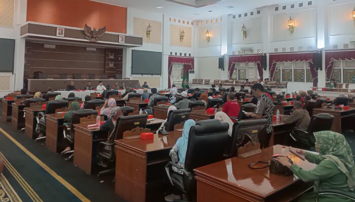 Absennya Direksi PTPN VIII Bikin Audiensi Sengketa Lahan di DPRD Purwakarta Buntu