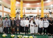 Gubernur Suhardi Duka Tekankan Kepemimpinan yang Mencintai Rakyat di Isra Mi’raj Kalukku