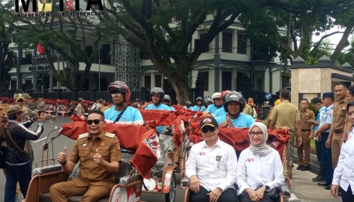 Bantuan Ratusan Becak Listrik Dari Presiden RI Dibagikan Pemkot Malang Untuk Masyarakat