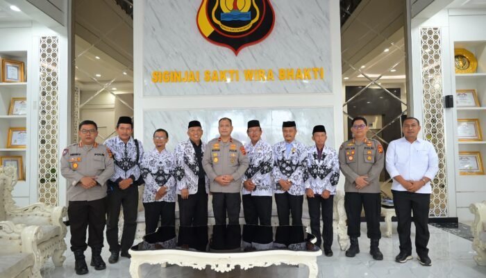 Polda Jambi – PGRI Sepakat Utamakan Mediasi dalam Persoalan Guru dan Siswa