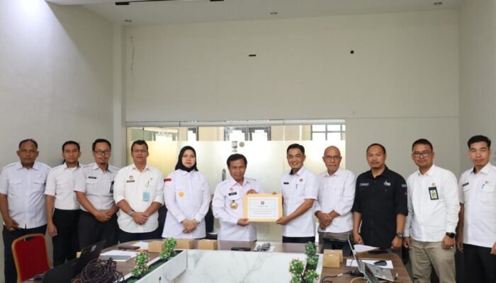 Kanwil Kemenkum Jambi Harmonisasi Ranperbup Sewa Kendaraan Dinas Tanjab Barat