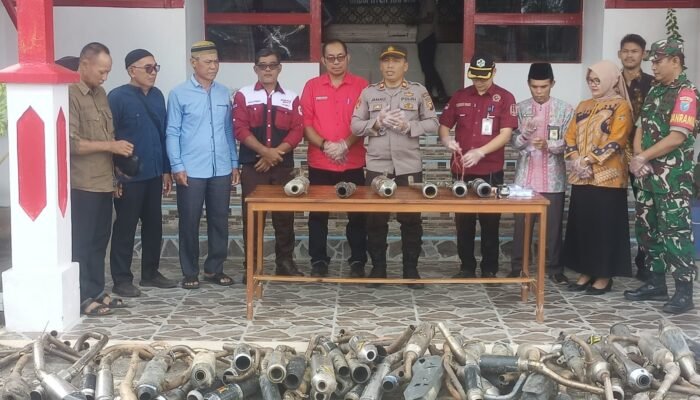 Razia Knalpot Brong di Boyan Tanjung: 80 Knalpot Dimusnahkan, Warga Diminta Patuhi Aturan Lalu Lintas 
