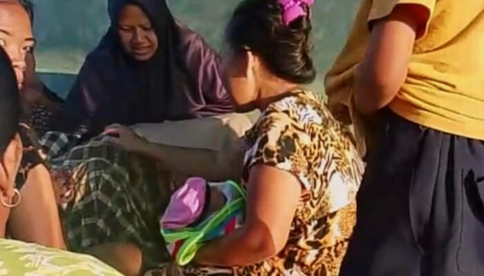 Air Ketuban Pecah, Nuraini Lahirkan Anak di Teras Mushola Al Ikhlas 16 Ulu
