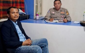 PH Kecelakaan ‘Sayangkan’ Kendaraan Proyek Berjajar di Badan Jalan Umum