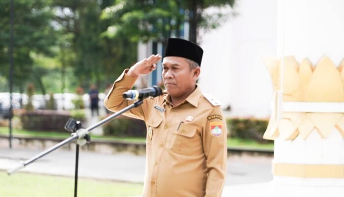 Wakil Bupati Musi Rawas Pimpin Apel Bersama ASN, Tekankan Disiplin dan Loyalitas Kerja
