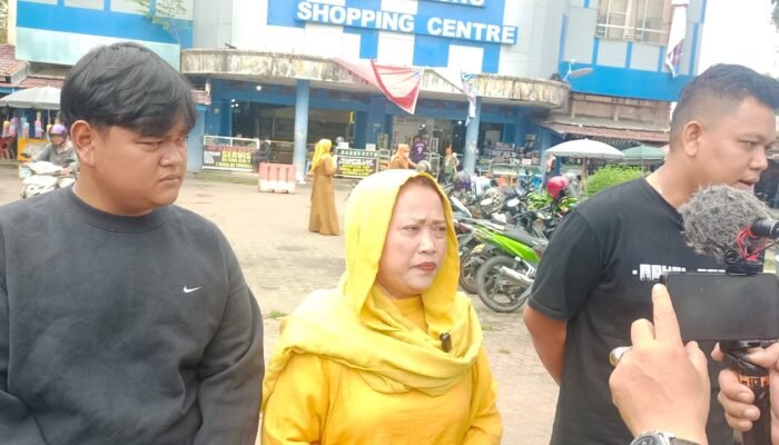 Dua Dekade Tertib Mengelola, Pengurus Parkir Shopping Kayuagung Terancam Digeser