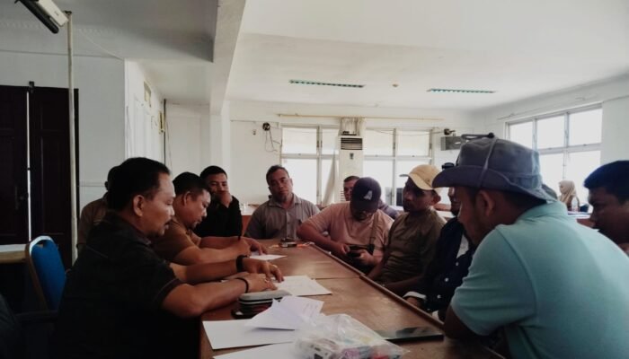 Ketua DPRK Aceh Tamiang Terima Keluhan Forum Datok Kecamatan Sekerak