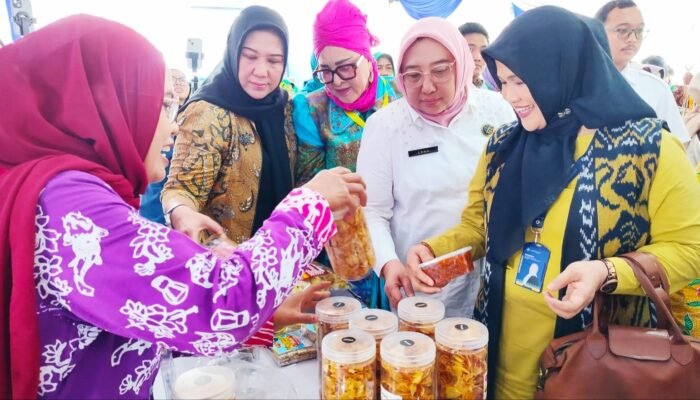 Sinergi Kemendugbangga/BKKBN dan AKU Perkuat Ekonomi Keluarga Indonesia Lewat Konsolidasi Nasional 2026