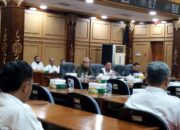 DPRD Sidoarjo Hentikan Sementara Pembongkaran Pagar Mutiara Regency, Minta Kajian Regulasi dan Tata Ruang