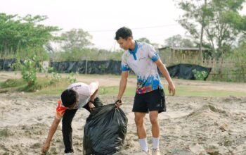 Pertamina Patra Niaga Regional Sumbagsel Inisiasi Aksi Bersih Pantai di Bengkulu