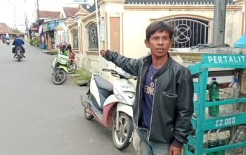 Modus Minta Bonceng, Motor Kuli Depot Kayu di Palembang Hilang