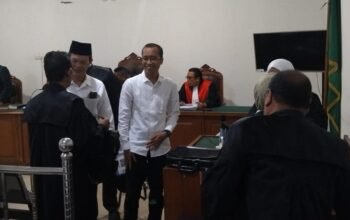 Sidang Tuntutan Harnojoyo dan Rainmar Ditunda dengan Alasan Berkas Tuntutan Belum Siap