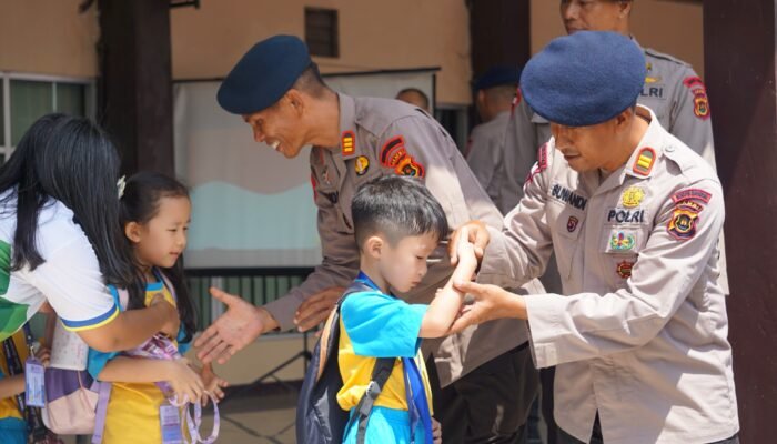 Satbrimob Polda Jambi Terima Kunjungan Edukatif TK Kurnia Global School