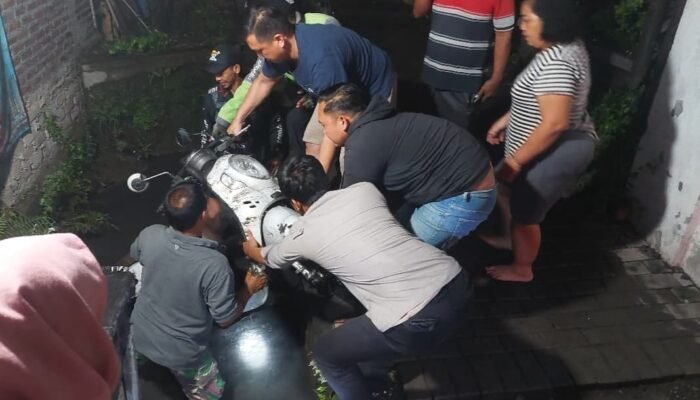 Polsek Gedangan Respons Cepat Temuan Motor di Parit, Pemilik Datang Bawa BPKB