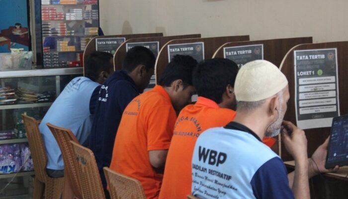 Lapas Kelas IIA Sidoarjo Sediakan Layanan Video Call Gratis bagi WBP Senin–Sabtu