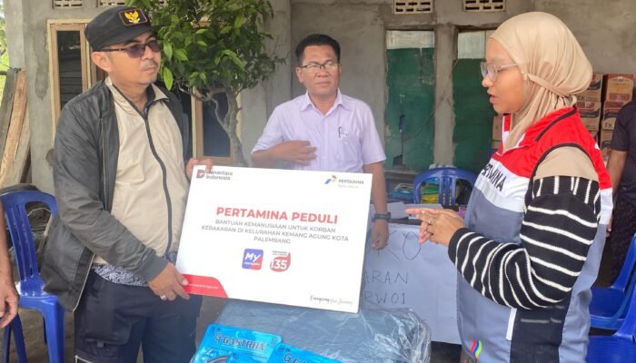 Pertamina Patra Niaga Regional Sumbagsel Gerak Cepat Bantu Korban Kebakaran di Kemang Agung