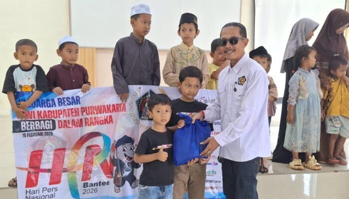 Hari Ke 2 Peringati HPN 2026, PWI Purwakarta Salurkan Santunan Anak Yatim di Desa Cimahi