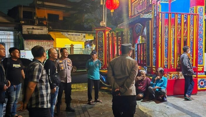 Kapolsek Sidoarjo Kota Cek Langsung Pengamanan Ibadah Imlek 2026