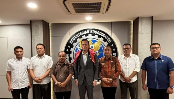 Bupati Karo Temui Menko AHY, Usulkan Jalan Alternatif Hingga Tol Medan–Karo