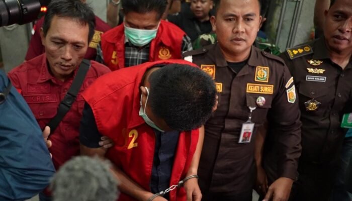 Kholizol Tamhulis Resmi Jadi Tersangka Terima Uang Rp 1,6 Miliar Beli Mobil Alphard,