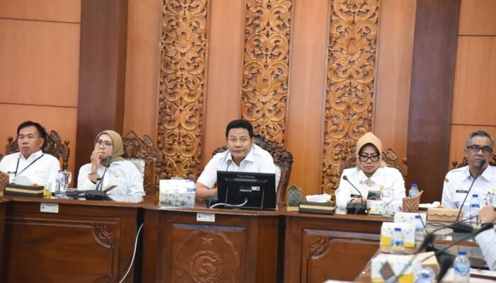 Bupati Subandi Targetkan Perbaikan 41 Ruas Jalan di Sidoarjo Tuntas Sebelum Lebaran