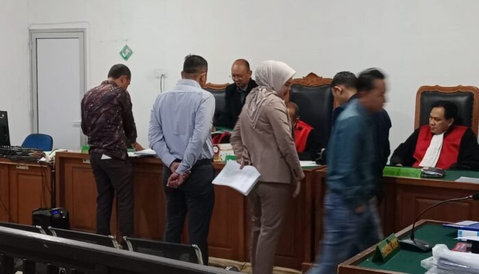 BSI Serahkan Bukti Permohonan Pembiayaan dan Anggunan Atasnama Pribadi