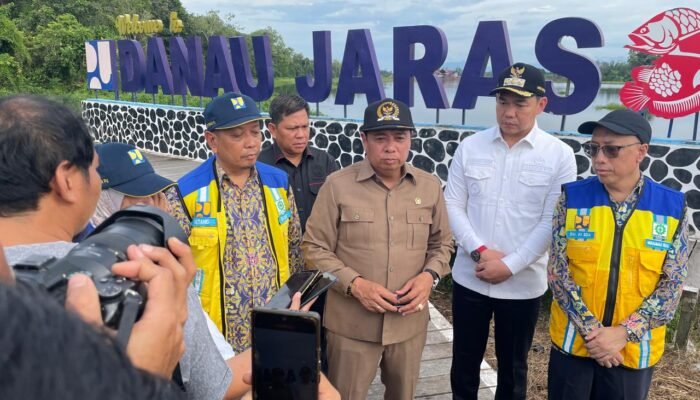 Ketua Komisi V DPR RI Tinjau Progres Pengerjaan Danau di Wilayah Putussibau Selatan