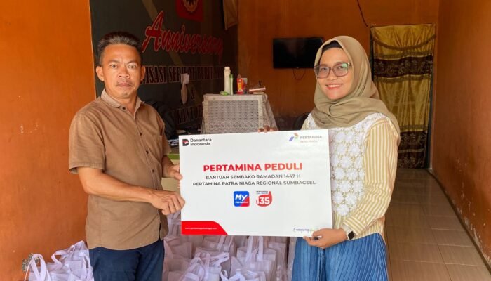 Pertamina Patra Niaga Regional Sumbagsel Berbagi di Bulan Suci, Ringankan Beban Anggota Serikat Buruh Sriwijaya