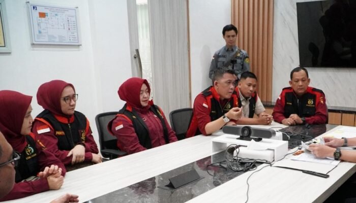 Kejati Sumsel Geledah Rumah Direktur PT KMM dan Kantor Cabang PT Jamkrindo Guna Dalami Perkara Dugaan Korupsi Pendistribusian Semen Baturaja Rugikan Negara Rp 74 Miliar