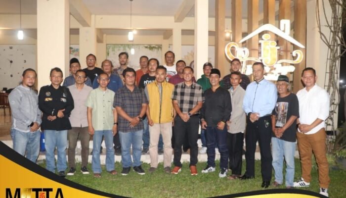 Kodim 0807 Tulungagung Perkuat Sinergi dengan Wartawan dan LSM Lewat Buka Bersama, Bahas Isu Strategis Daerah