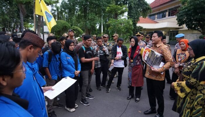 Bupati Subandi Paparkan Masterplan Pembangunan 2026 ketika Mahasiswa PMII Gelar Aksi Demo “Marhaban Ya Melawan”