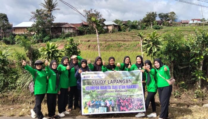 EcoGrow Mom PT BA Wujud Nyata Pemberdayaan Perempuan Berbasis Urban Farming di Tanjung Karangan Perkuat Ketahanan Pangan Keluarga 
