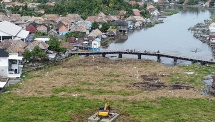Darurat Belanti Pemkab OKI Perangi Satu Hektar Eceng Gondok