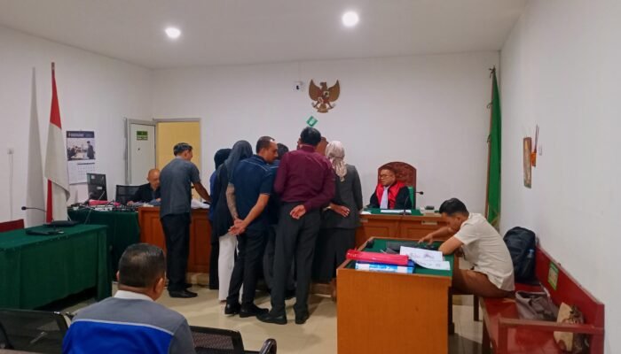 M Novel Suwa : ‎Tidak Mungkin Ibu Linda Menggugat Dirinya Sendiri