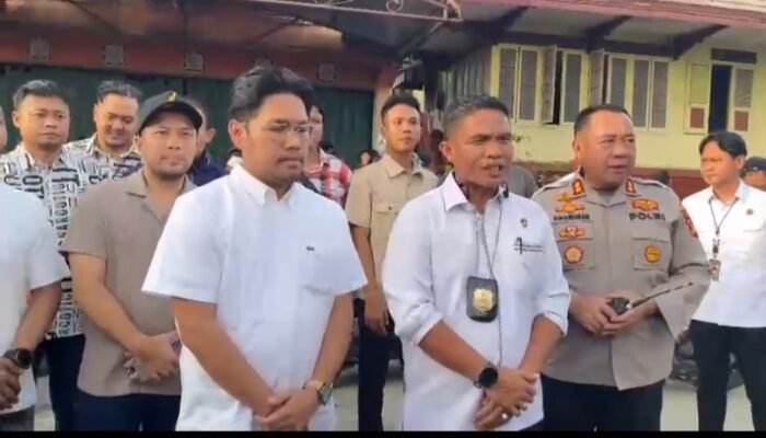 Lorong Manggar II Boombaru Palembang Dikepung Polisi