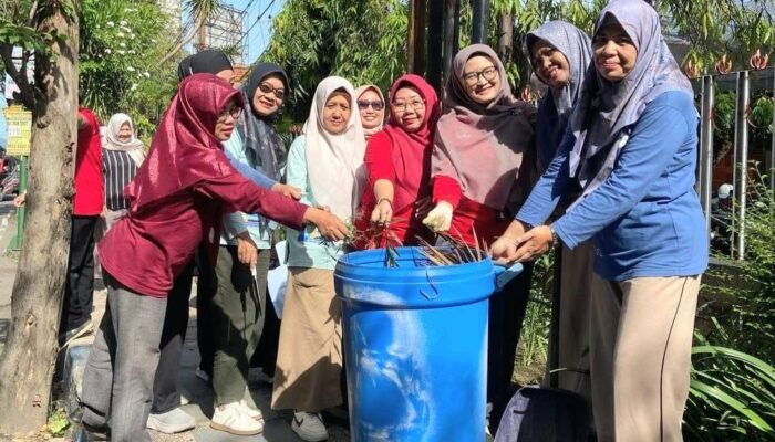 Dinkes Tulungagung Gaungkan Gerakan Indonesia ASRI, 32 Puskesmas Serentak Bersihkan Lingkungan Setiap Jumat 