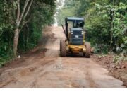 Tepati Janji, Bupati Toha Tohet Langsung Eksekusi Perbaikan Jalan Strategis Lawang Wetan