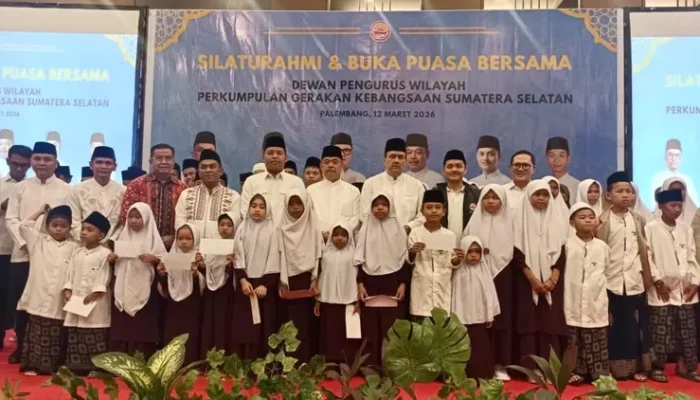 PGK Gelar Bukber dan Beri Santunan