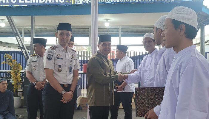 Kakanwil Ditjenpas Sumsel Sholat Idul Fitri 1447 H di Rutan Kelas I Palembang