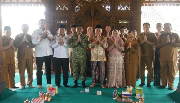 Bupati Subandi Bersama Forkopimda Perkuat Sinergi dengan Silaturahmi ke Para Kiai di Sidoarjo