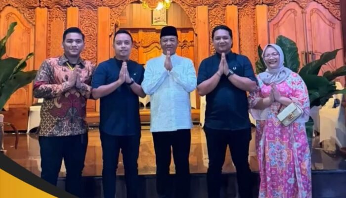 Ketum HIPMI Tulungagung Hadiri Halalbihalal Bupati Gatut Sunu, Tegaskan Sinergi Pengusaha Muda untuk Kemajuan Daerah