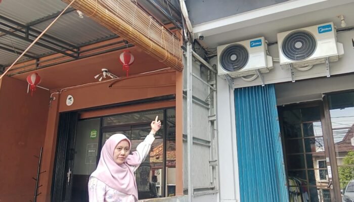 Pelaku Pencurian Mobil di Palembang Terekam Kamera CCTV