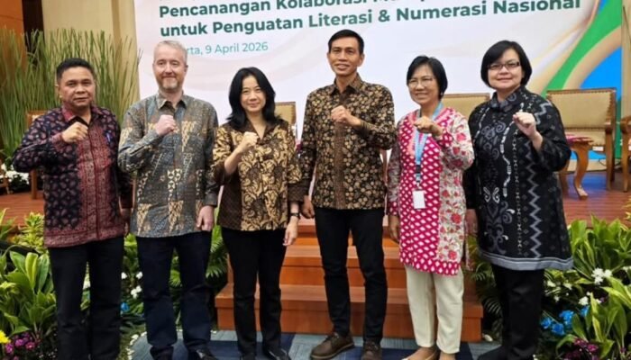Bupati Batang Hari Jadi Narasumber Kolaborasi Pendidikan Nasional