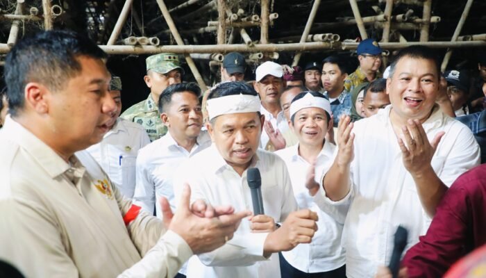 Dukung Produk Lokal, Menteri PKP Dorong Program ‘Gentengnisasi’ Plered Purwakarta