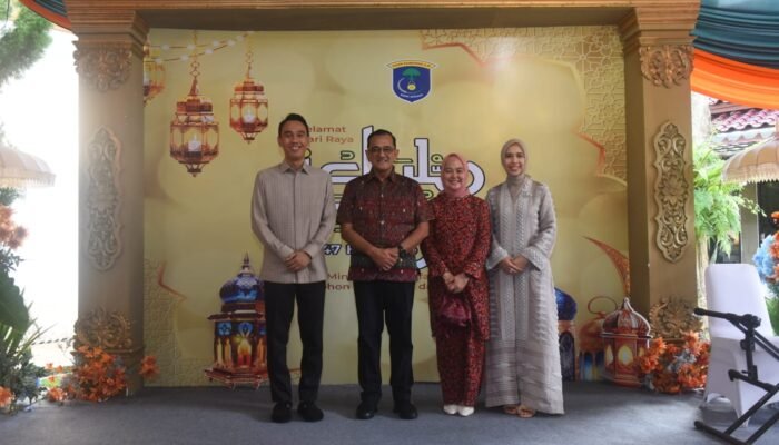 Sekda Sumsel Edward Candra Hadiri Tradisi Midang Morge Siwe di Kayuagung, Apresiasi Nilai Budaya dan Pariwisata